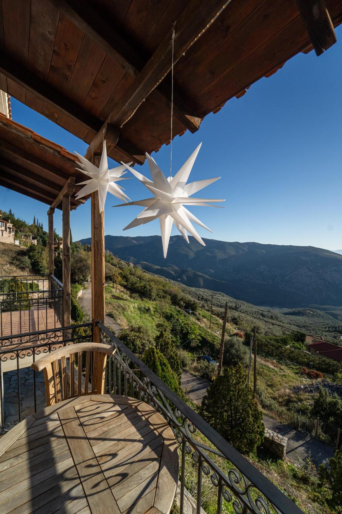 Rock Dandy Deluxe Chalet In Arachova - Delphi, Sauna, Prv Parking, Amazing View Exterior photo