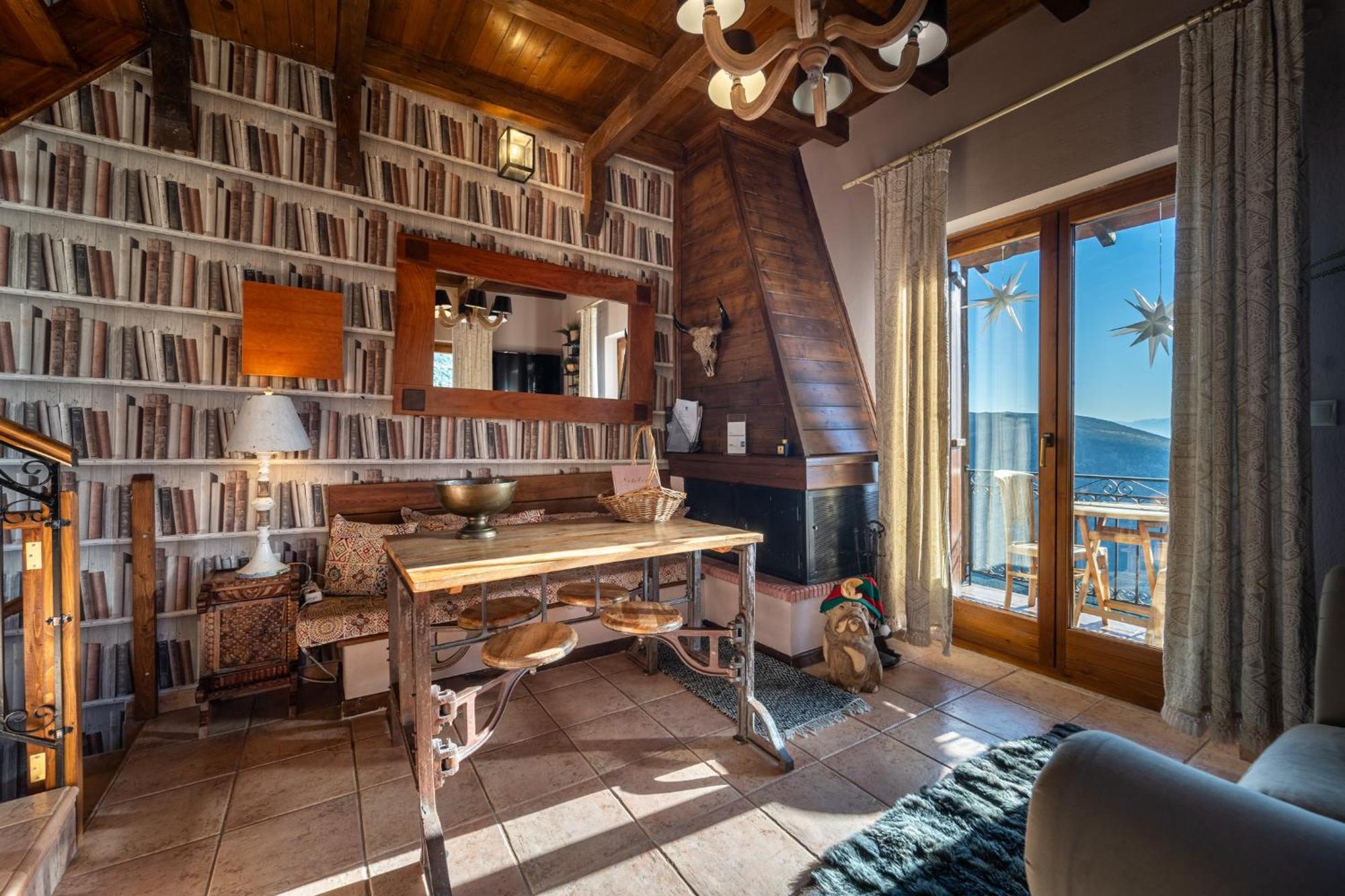 Rock Dandy Deluxe Chalet In Arachova - Delphi, Sauna, Prv Parking, Amazing View Exterior photo